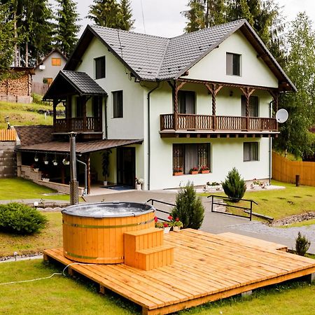 Casa Tudor Topliţa Eksteriør billede