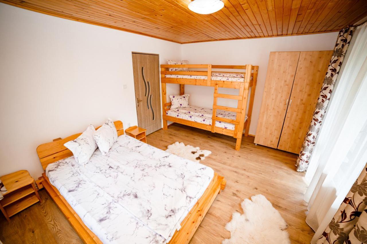 Casa Tudor Topliţa Eksteriør billede