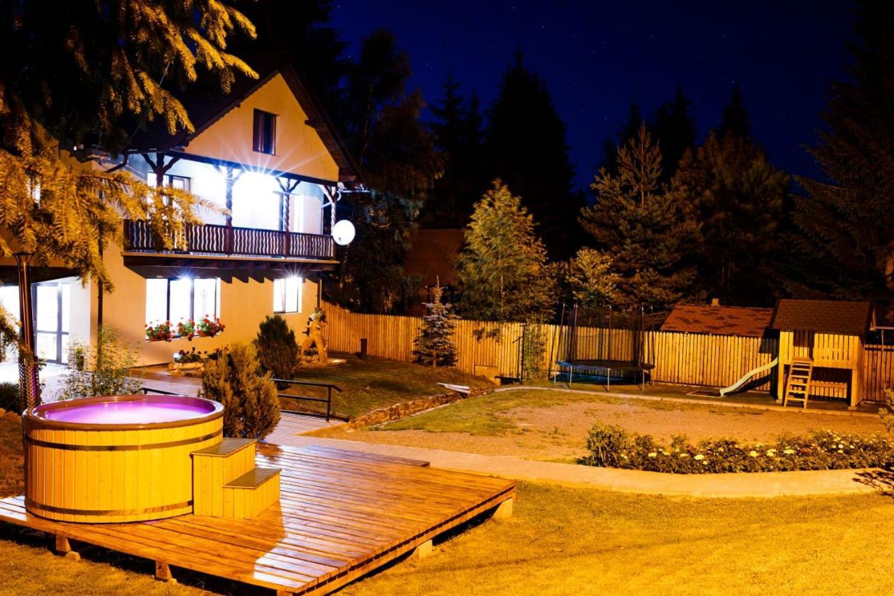 Casa Tudor Topliţa Eksteriør billede