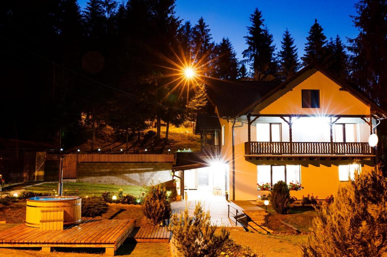 Casa Tudor Topliţa Eksteriør billede