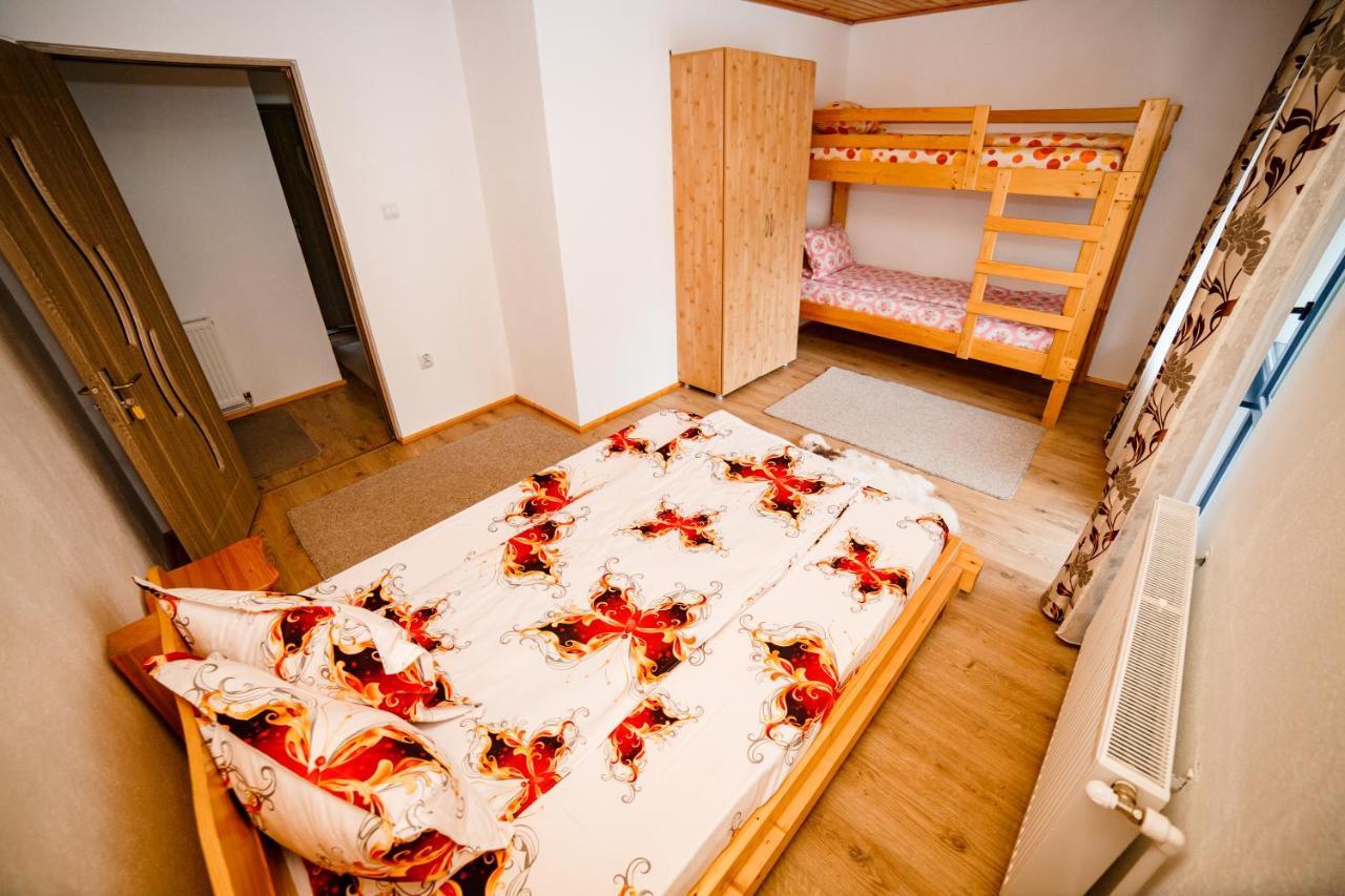 Casa Tudor Topliţa Eksteriør billede